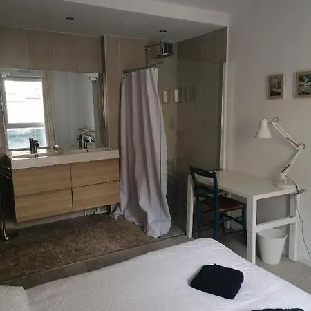 Apartment Suite La Magdeleine 1 *